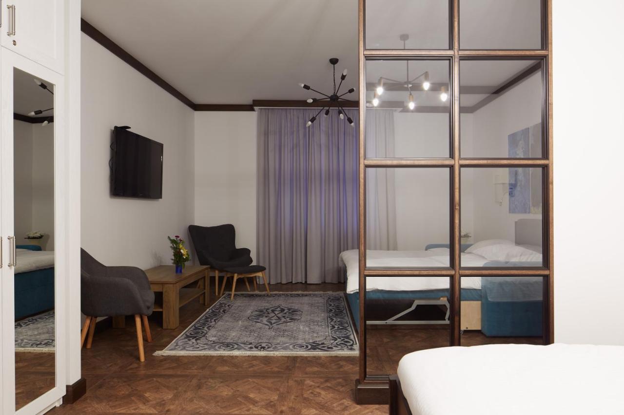 Old House Apartment Lviv Ngoại thất bức ảnh