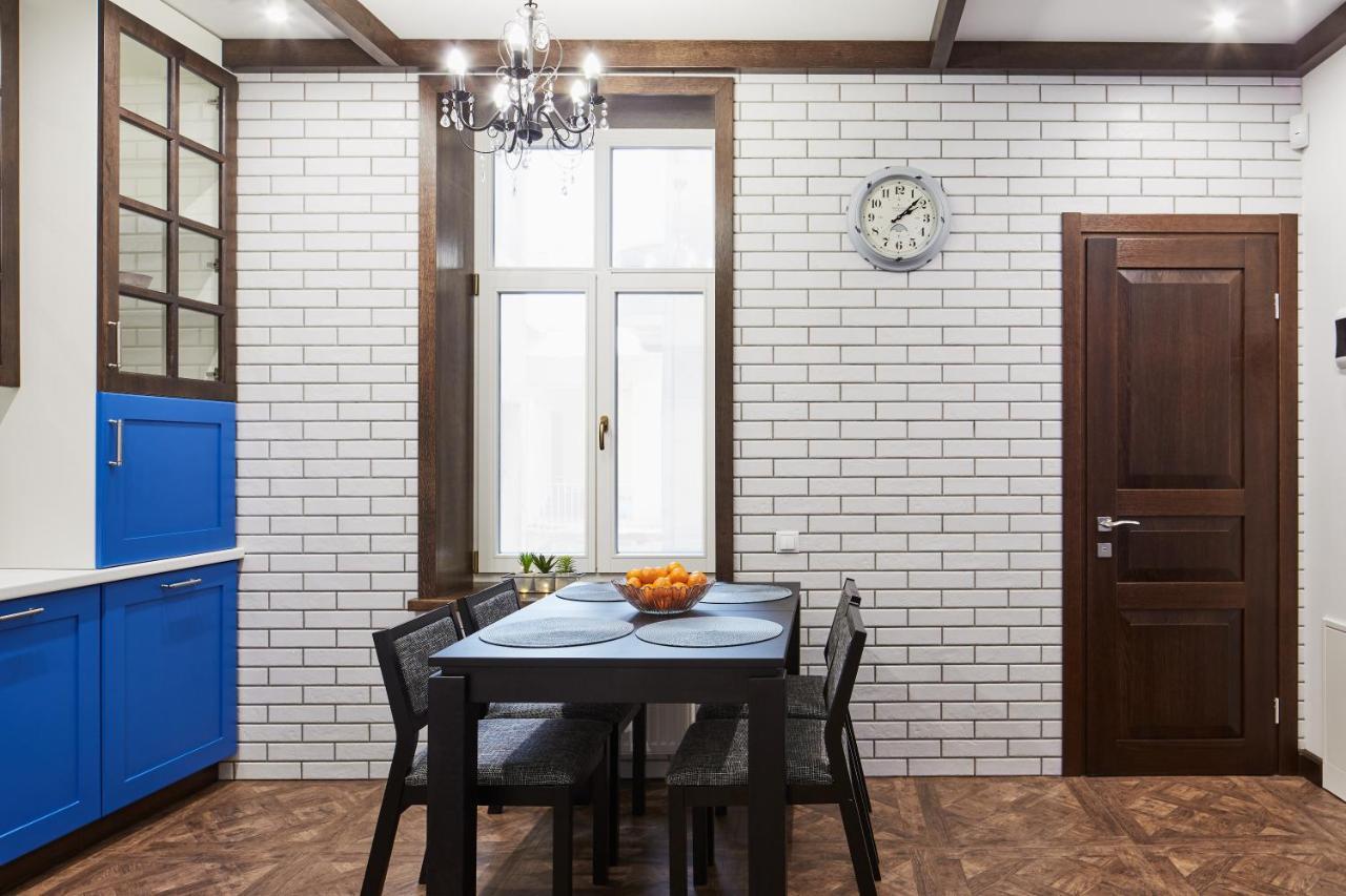 Old House Apartment Lviv Ngoại thất bức ảnh