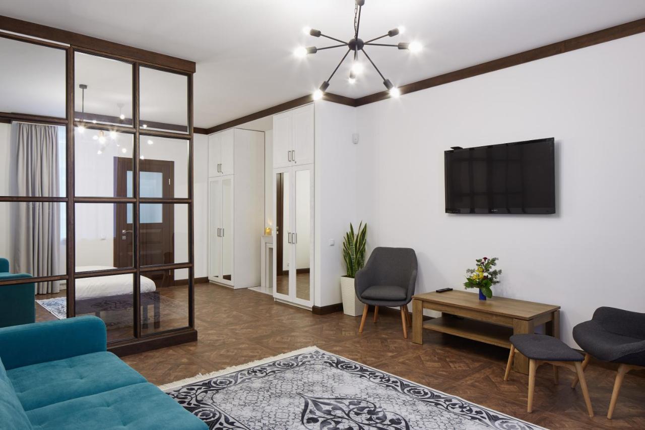 Old House Apartment Lviv Ngoại thất bức ảnh