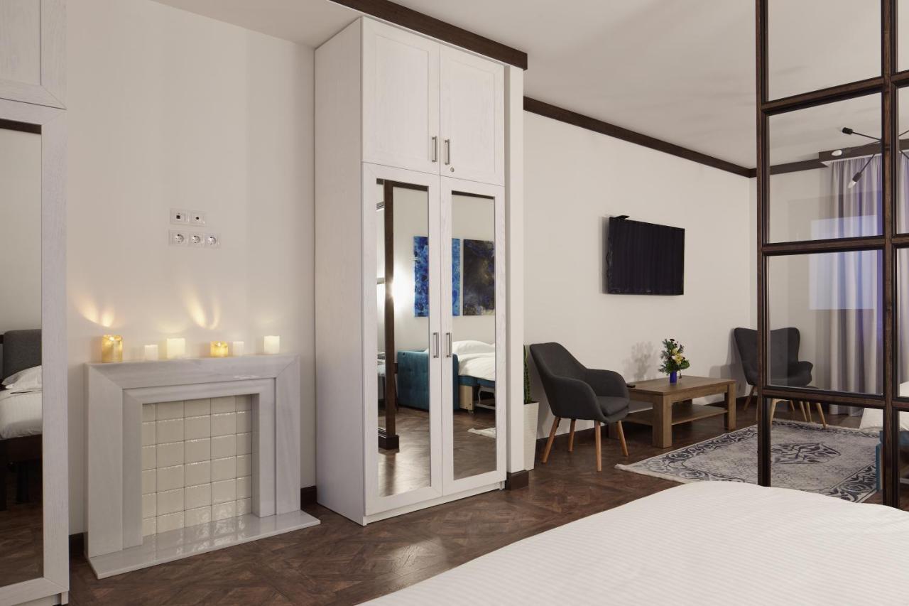 Old House Apartment Lviv Ngoại thất bức ảnh