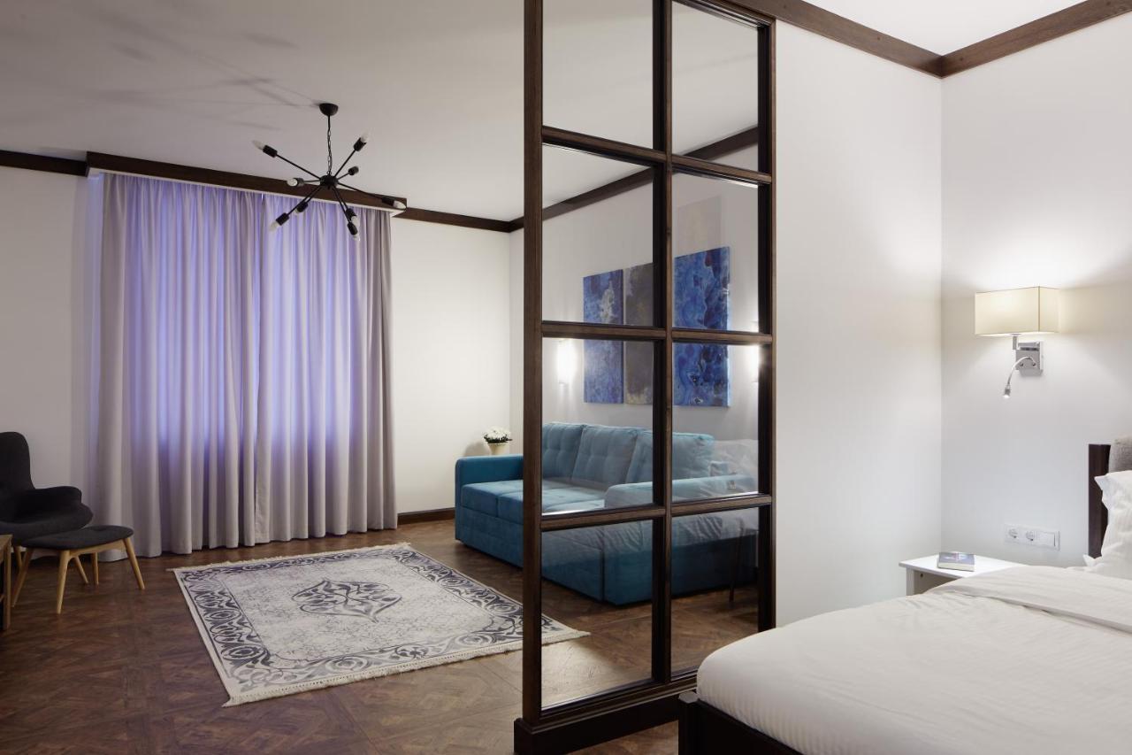 Old House Apartment Lviv Ngoại thất bức ảnh